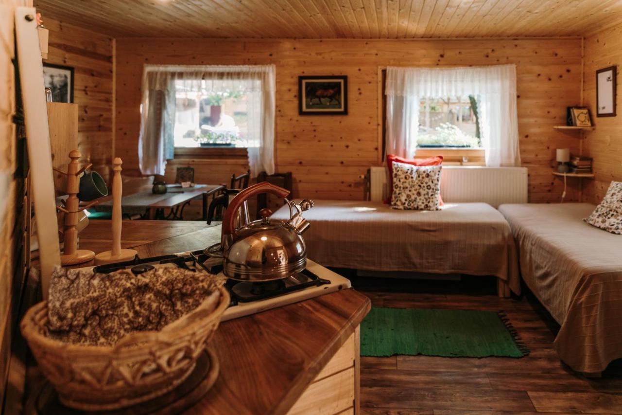 Vackorkert Apartment Sirok Екстериор снимка