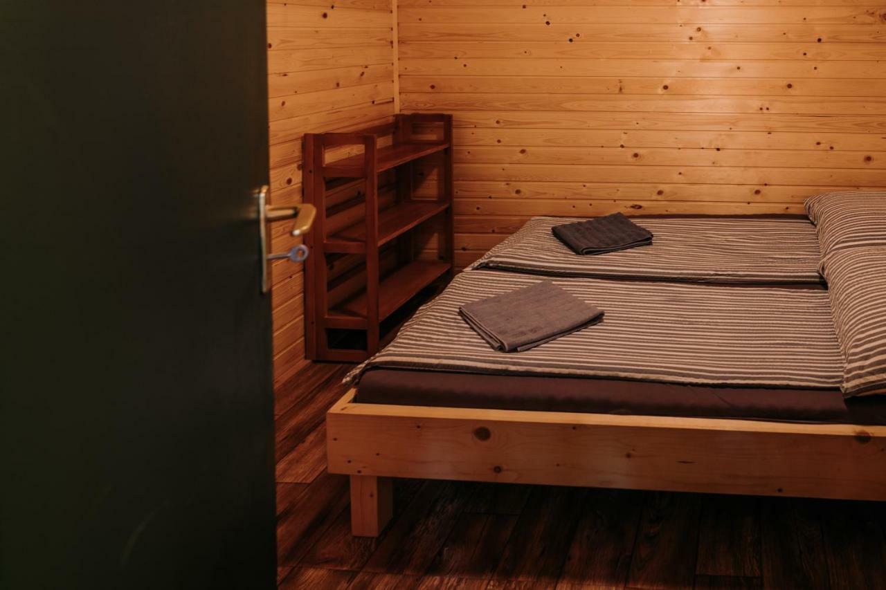 Vackorkert Apartment Sirok Екстериор снимка