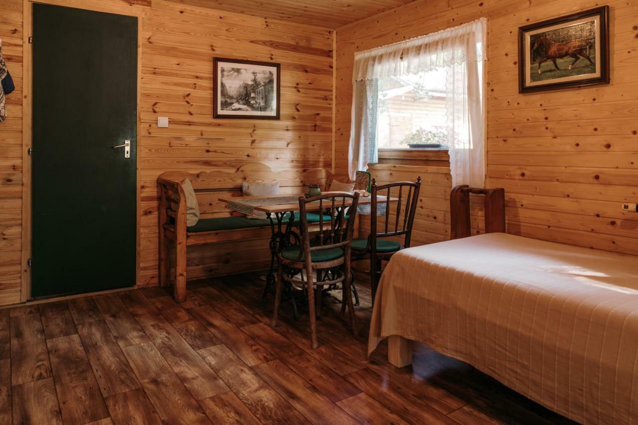 Vackorkert Apartment Sirok Екстериор снимка